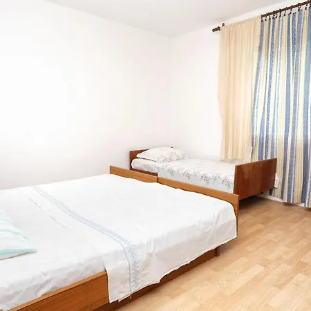 Apartment With Parking Space Orebic, Peljesac - 10118